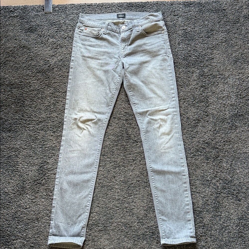 Hudson Skinny faded front size 28